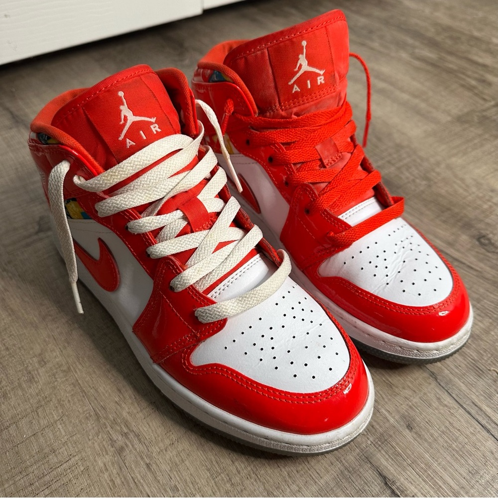 2021
Air Jordan 1 Mid SE 'Barcelona Sweater - Picture 3 of 6
